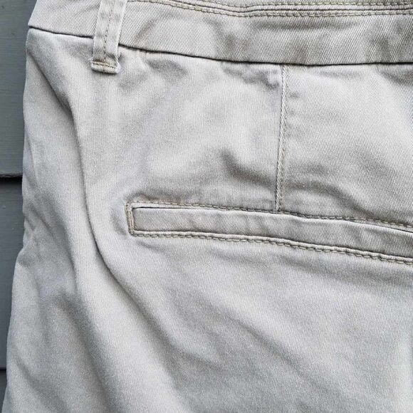 Maurices Tan Cotton Shorts size 16 - Picture 5 of 9